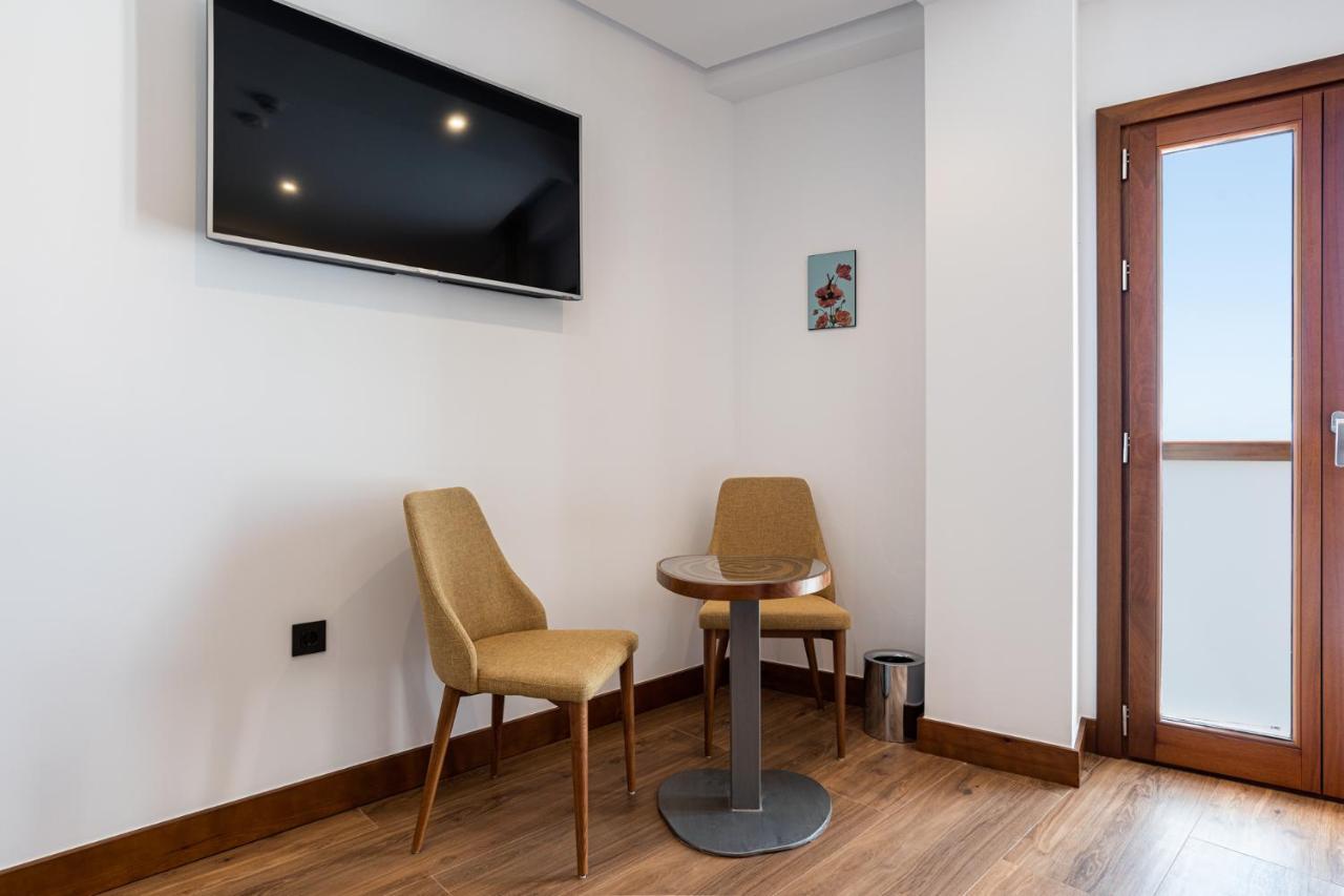Hotel Antantie 콘일데라프론테라 외부 사진